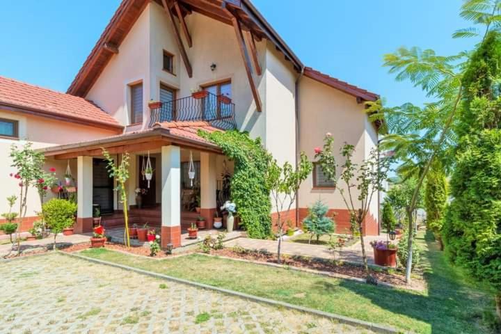 Casa Doina Apartment ไบเลเฟลิกซ์ ภายนอก รูปภาพ